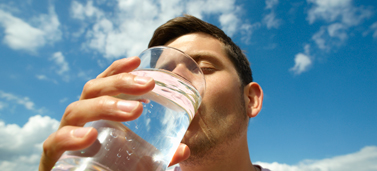 Reasons You Should Be Drinking Water